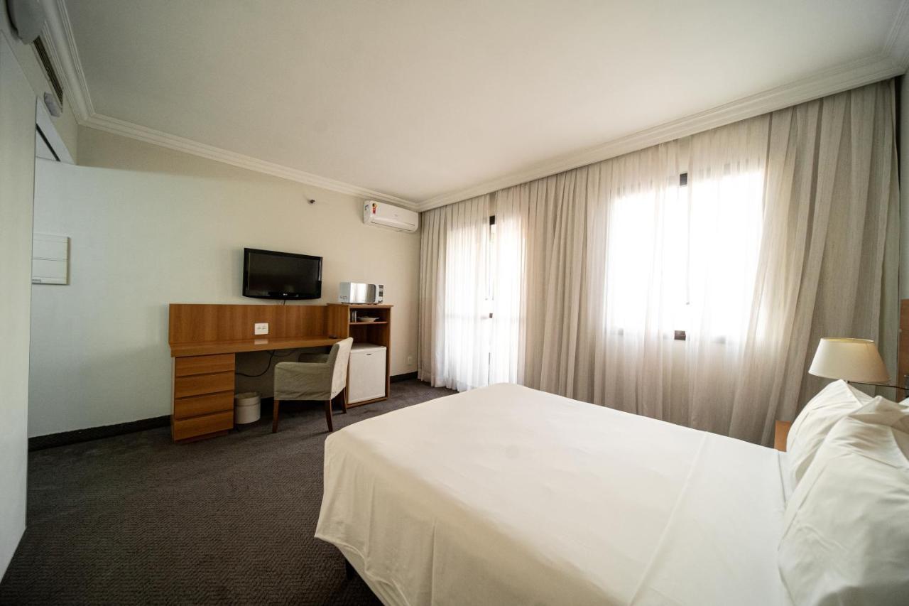 Apartamento Em Pinheiros - Faria Lima Appartamento San Paolo Esterno foto